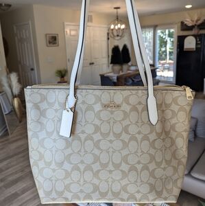 COACH authentic zip top tote bag